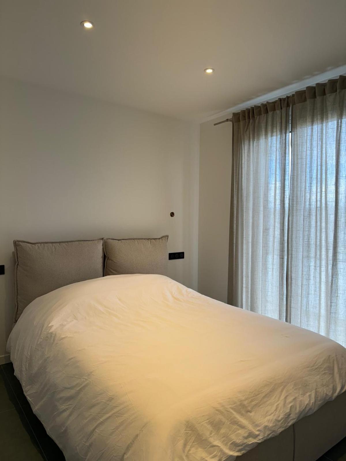 Modern Green & White - Apartments T3 60M2 Annecy - Parking Prive - Wifi - Netflix 외부 사진
